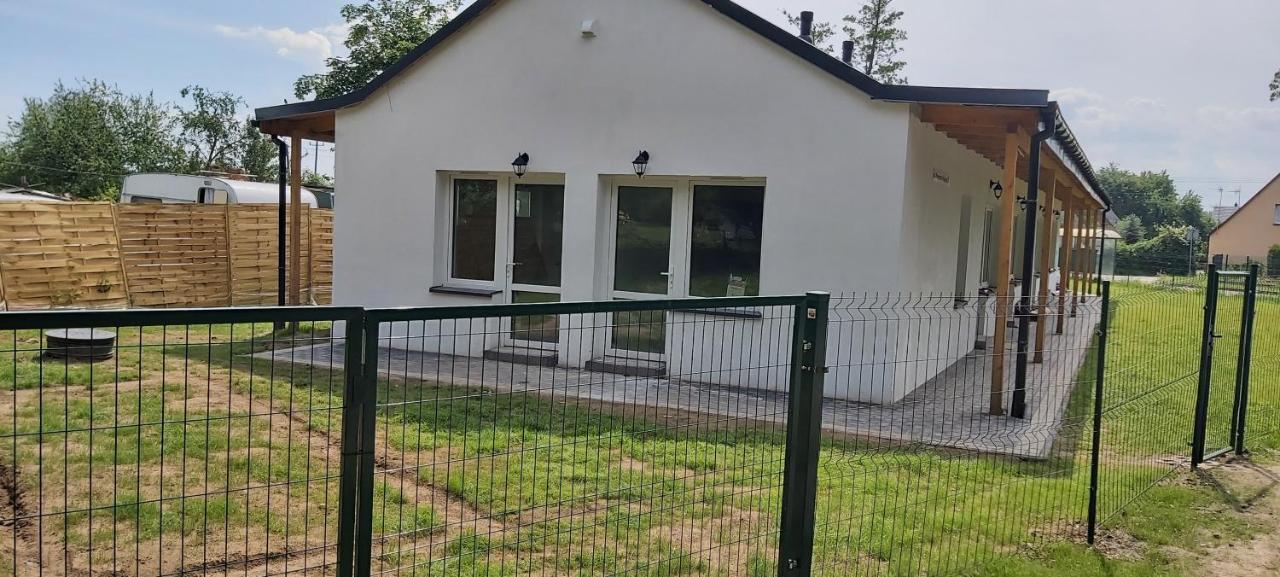 Willa Wieniotowo Przy Lesie I Plazy Ap Am Wald Und Strand Ustronie Morskie Exterior photo